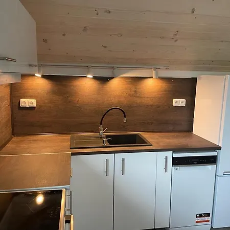 Hrcavska Mlekarna * Hrcava